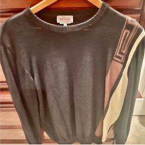 Gianni Versace knit sweater beautiful. Size large, but fits like a medium 🇮🇹.